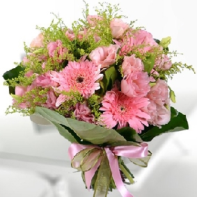 Şık gerbera buketi